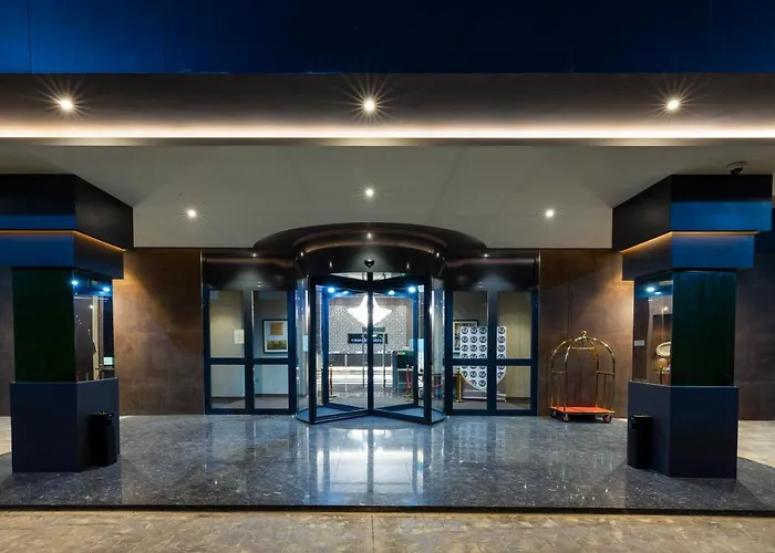 Az Hotels Grand Oran