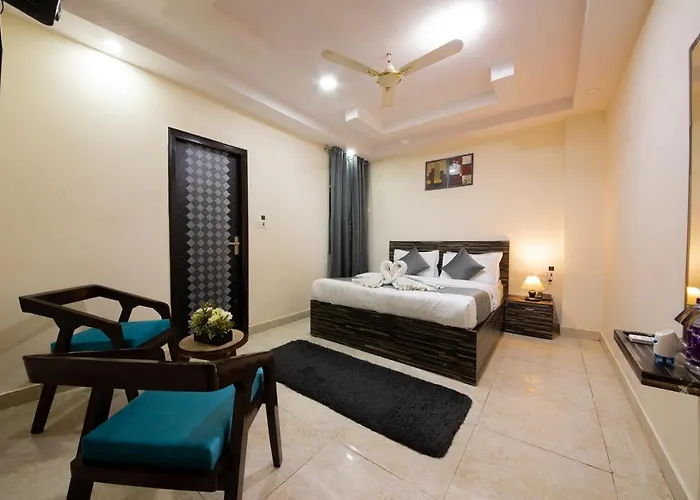 Perfectstayz Value Umra Grace - Near Haridwar Railway Station