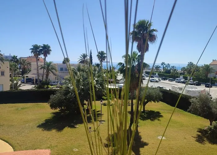 Vera Buda Natura. Ático apartamento con vistas al mar.