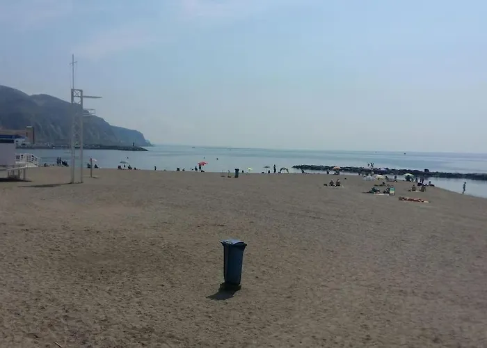 Apartamento cerca del mar