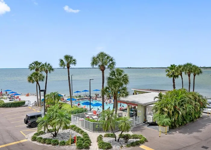 Welcome To Sea Forever Balcony With Ocean Views!