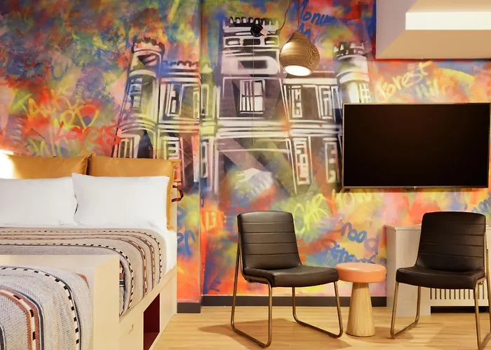 Moxy Richmond Downtown