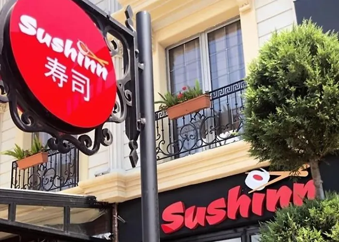 Premium Inn City Hotel & Restaurant Central Shopping Street Location !