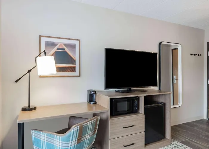 Americinn By Wyndham Duluth South Proctor Black Woods Event Ctr