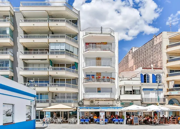 MAGNÍFICO APARTAMENTO - primera línea de mar