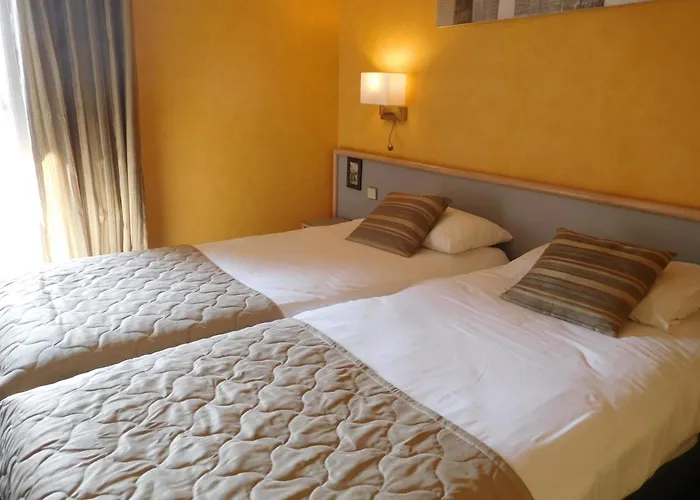 Au Relais De L'Oust