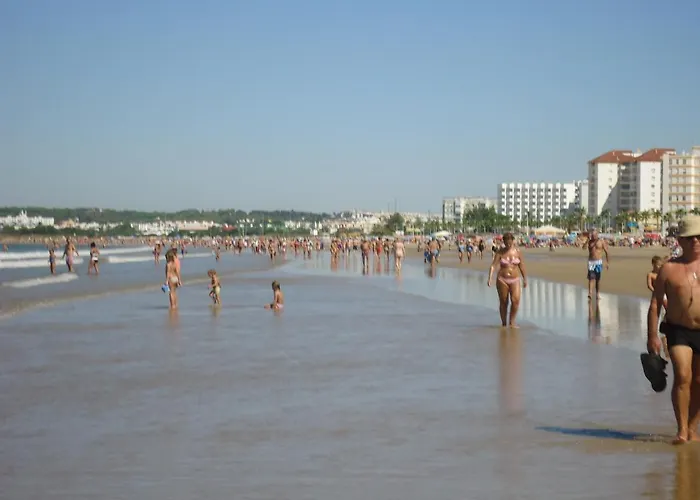 Apart frente playa Valdelagrana.Wifi y parking