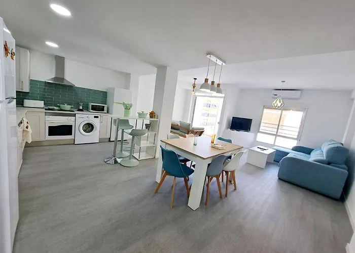 Amplio piso con terraza a 50 m de playa Miramar