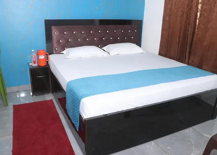 Hotel Crown Residency