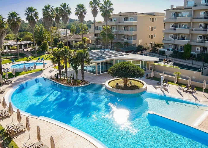 Resorts e hotéis com parques aquáticos em Portimão