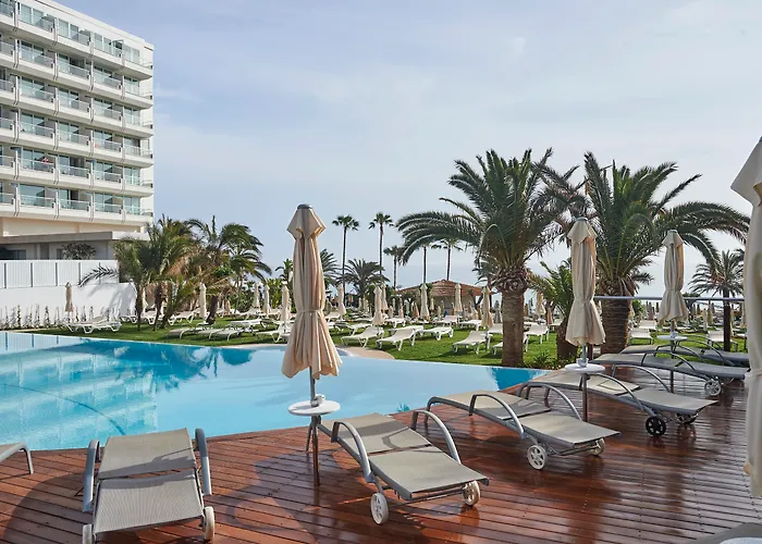 Sunrise Beach Hotel