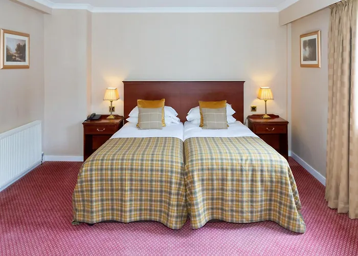 Alexandra Hotel