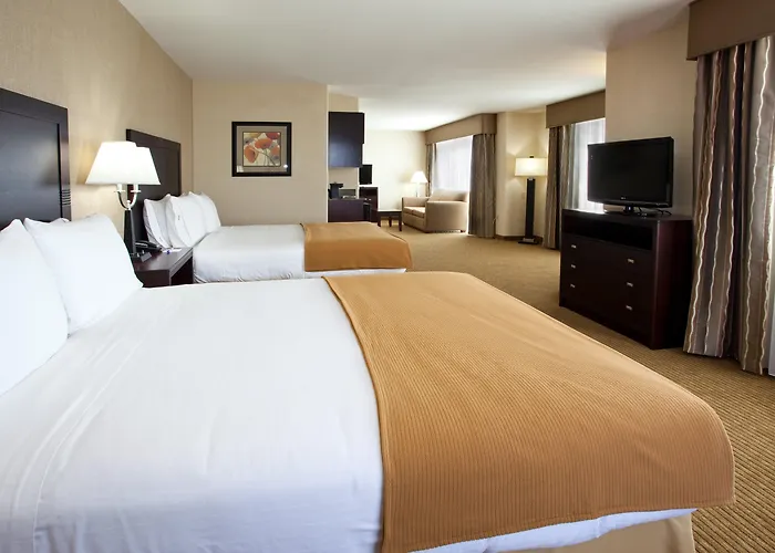 Holiday Inn Express Fresno South By Ihg