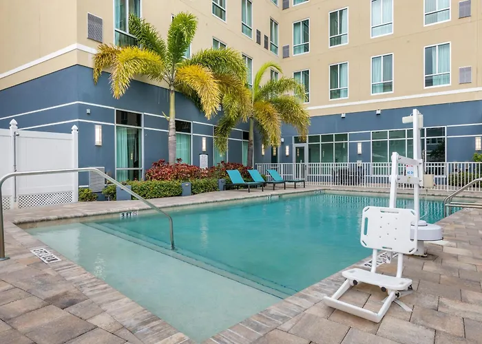 Staybridge Suites St. Petersburg Fl By Ihg