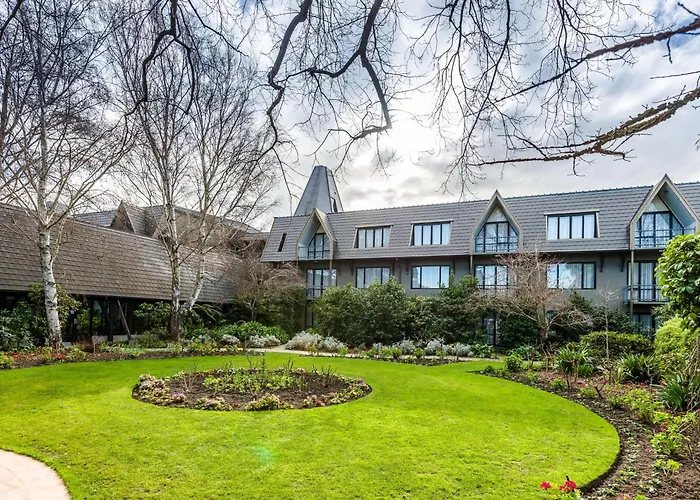 Chateau On The Park - Christchurch, A Doubletree By Hilton