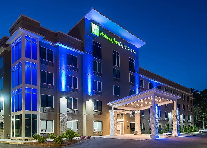 Holiday Inn Express & Suites Norwood By Ihg