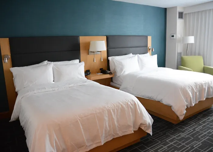 Holiday Inn Express Stamford, An Ihg Hotel
