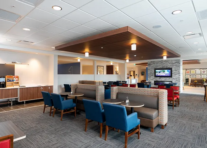 Holiday Inn Express - Lethbridge Southeast By Ihg