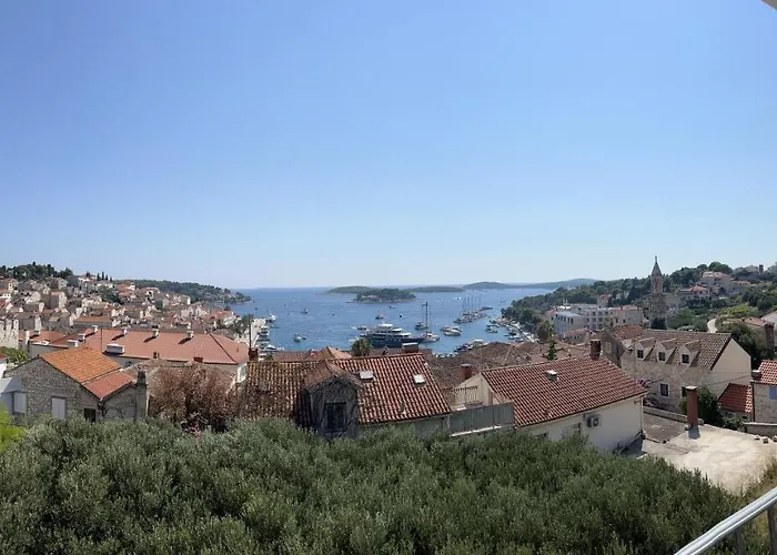 Hvar City Center Sea View Apartments & Free Parking