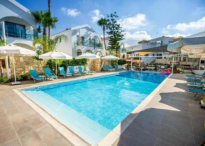 Latchi Escape Hotel And Suites