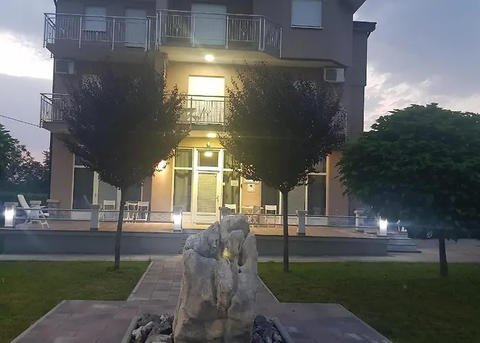 Villa Aurora