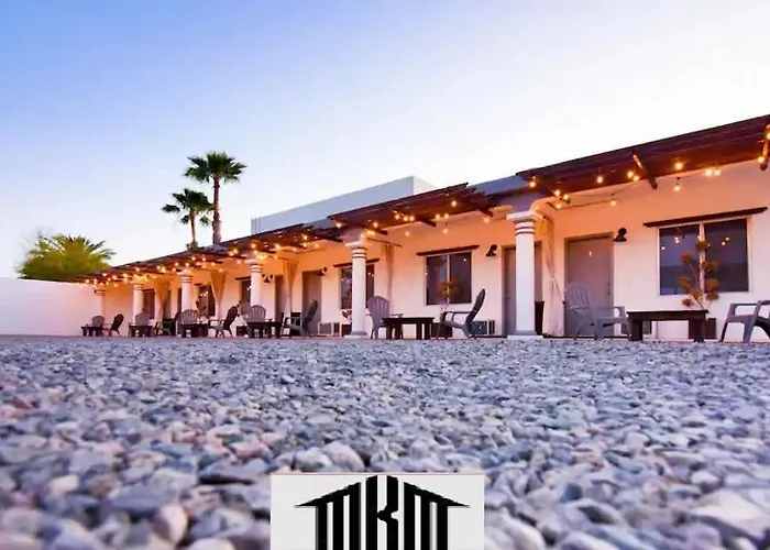 Habitación doble playa bonita-calle 13-bar. wow