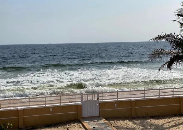 Oceanfront Wavecrest Beach Hotel