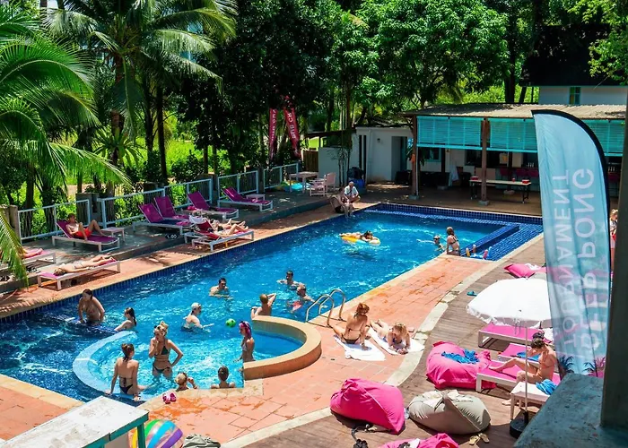 Nomads Ao Nang Party Hostel 18-35 Years Old Only