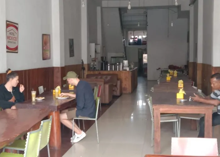 Hotel Mexico Berastagi