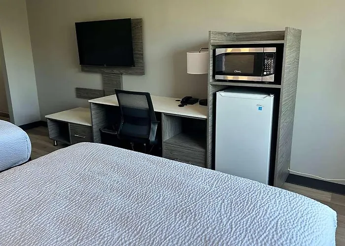 Days Inn Suites Summerside