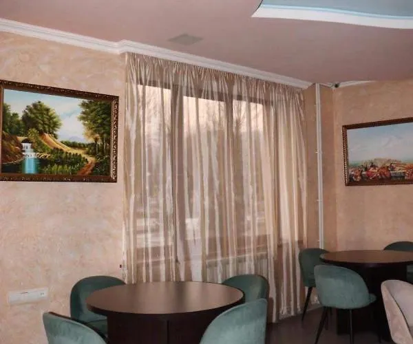 Rl Hotel