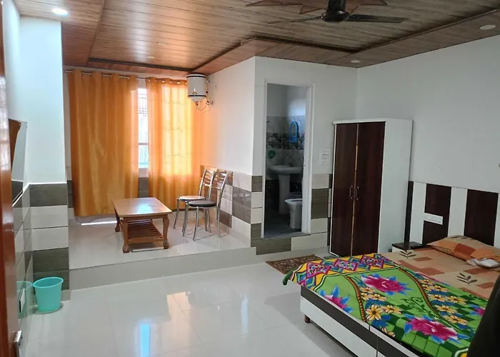 Hotel O Parmar Palace