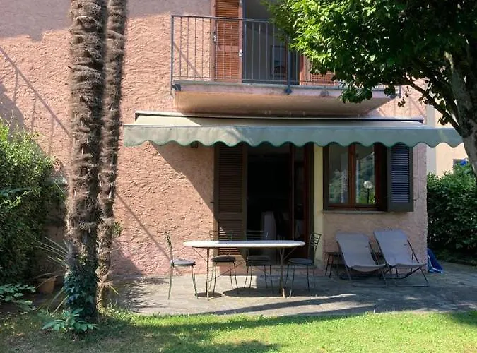 Orta Cottage Sulla Riva Del Lago