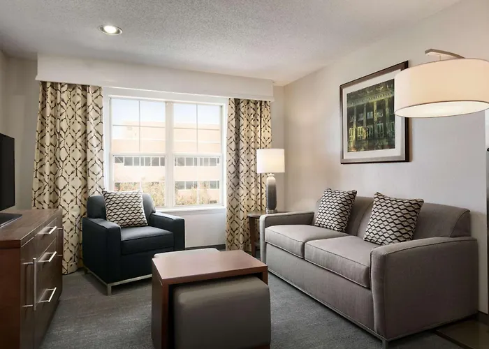 Homewood Suites By Hilton Greensboro