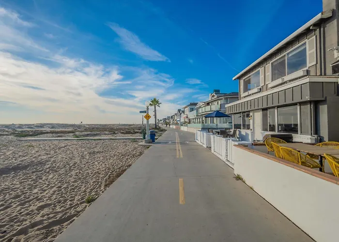 1 Bedroom Apartment In The Back Of Our Oceanfront Home