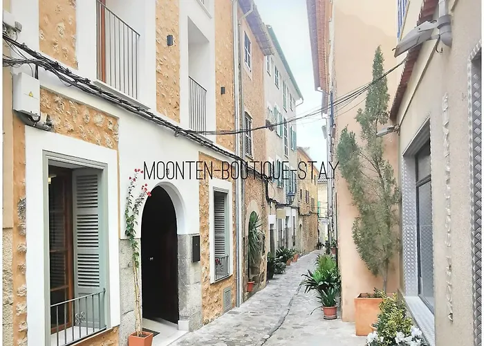 MOONTEN Boutique Stay