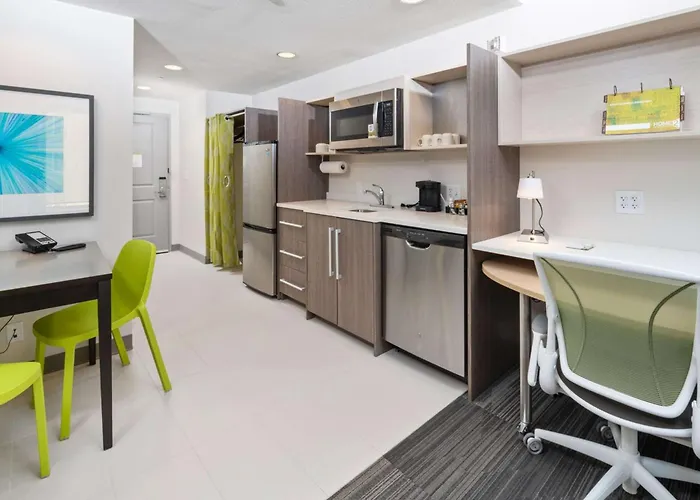 Home2 Suites By Hilton Newark Airport