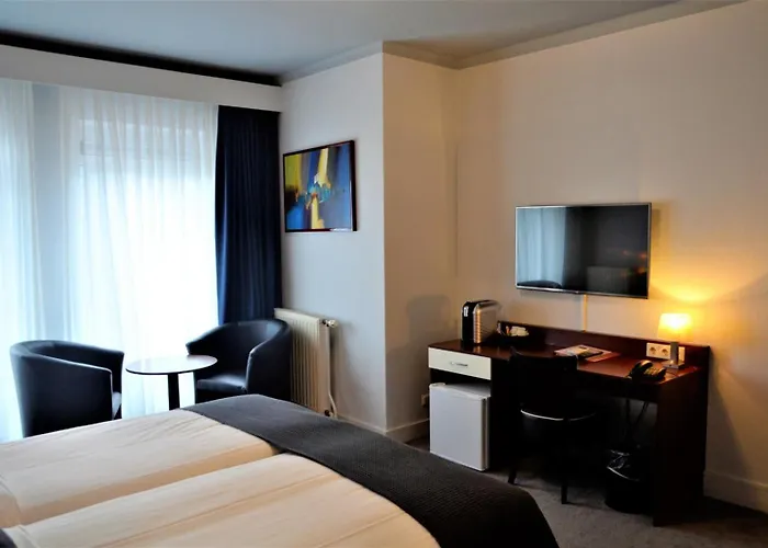 Apollo Hotel