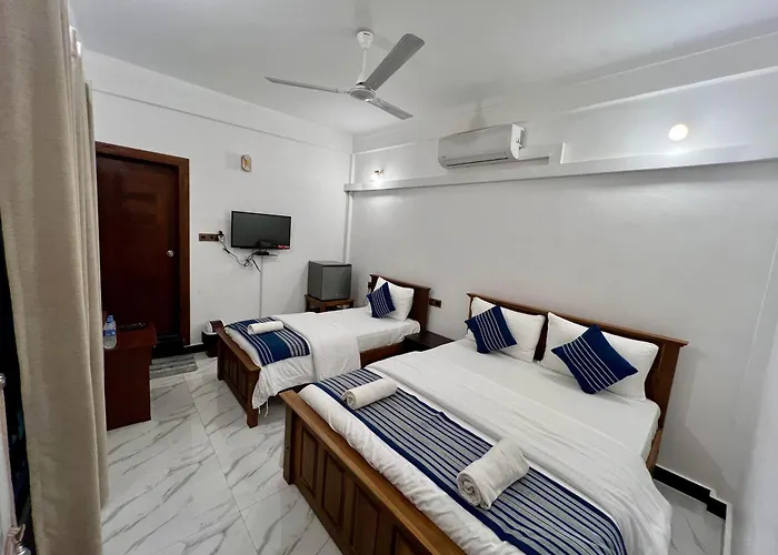 Jaffna Inn
