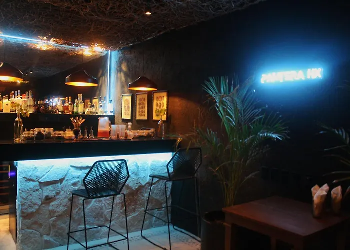 Hotel Casa Hx - Adults Only