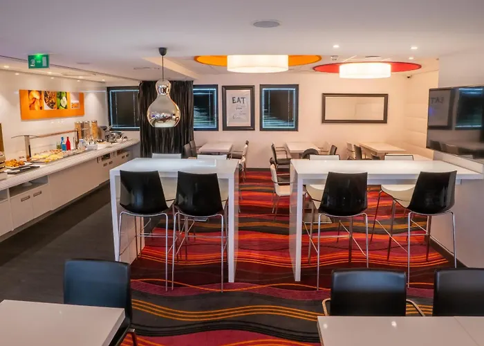 Holiday Inn Express Dijon By Ihg