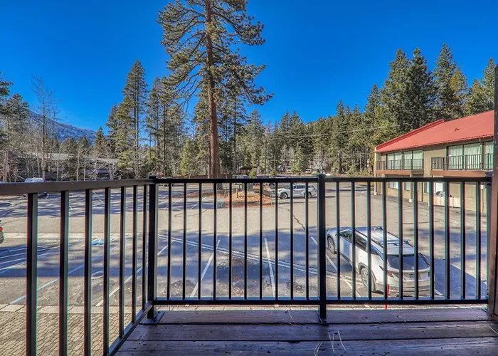 Studio 2Nd Floor #232 At Donner Lake Village