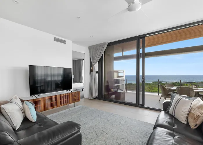 Seanna Residences Bokarina Beach