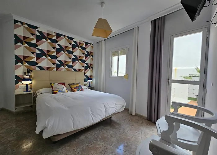 Hostal Boutique Luna de Nerja OLIVE OIL FREE DEGUSTATION&SALE