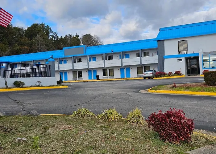 Astoria Hotel West