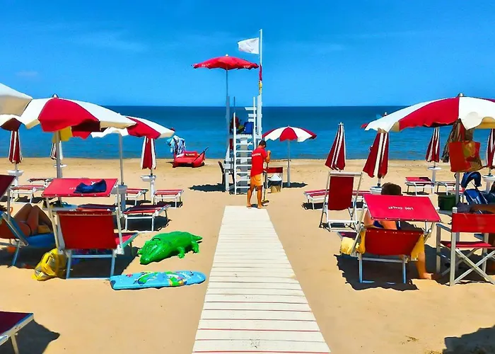 Club Touring Beach Hotel