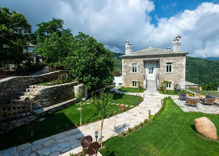 Nostos Country House