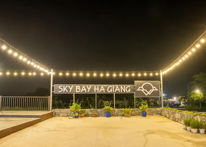 Sky Bay Lodge