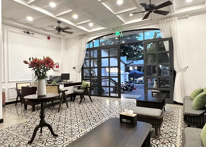 Wanderlust Hotel