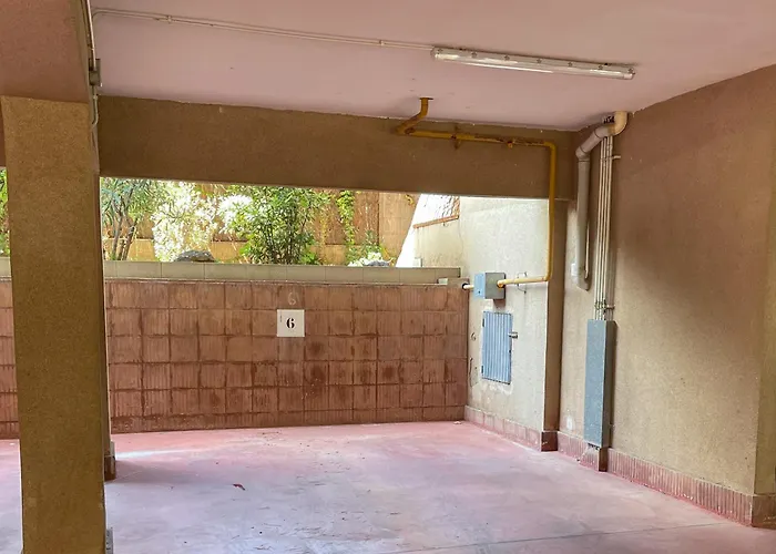 Apartment Coloma Piscina y Parking Hostem